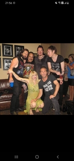 Courtney Love feet photo thumbnail