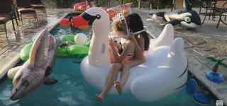 Courtney Miller feet photo thumbnail