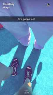 Courtney Miller feet photo thumbnail