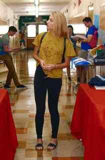 Courtney Miller feet photo thumbnail