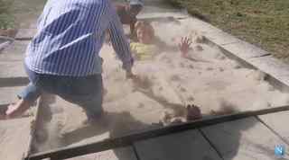 Courtney Miller feet photo thumbnail