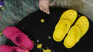 Courtney Miller feet photo thumbnail