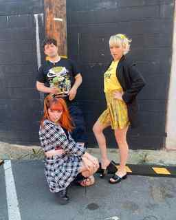 Courtney Miller feet photo thumbnail