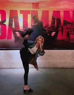 Courtney Miller feet photo thumbnail