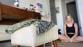 Courtney Miller feet photo thumbnail