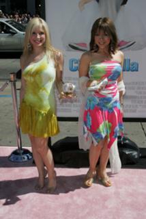 Courtney Peldon feet photo 2