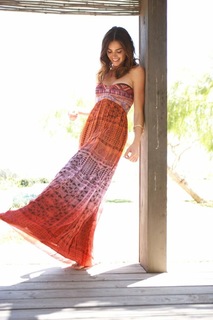 Courtney Robertson feet photo 9