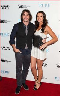 Courtney Robertson feet photo 6