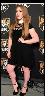 Courtney Stewart feet photo 3
