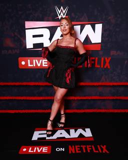 Courtney Stewart feet photo 5