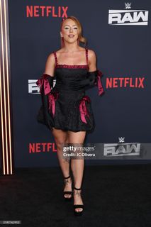 Courtney Stewart feet photo 9