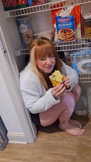 Courtney Stewart feet photo 6