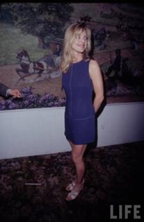 Courtney Thorne-Smith feet photo thumbnail