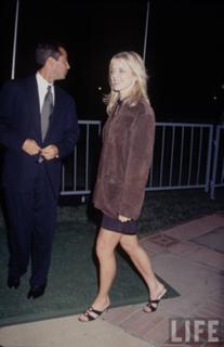 Courtney Thorne-Smith feet photo thumbnail