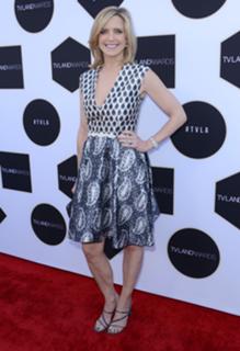 Courtney Thorne-Smith feet photo thumbnail
