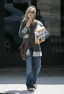 Courtney Thorne-Smith feet photo thumbnail