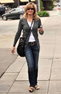Courtney Thorne-Smith feet photo thumbnail