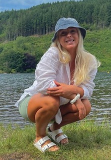 Courtney Veale feet photo 13