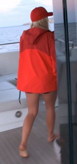 Courtney Veale feet photo 2