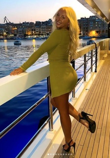 Courtney Veale feet photo 20