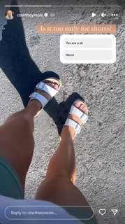 Courtney Veale feet photo 8