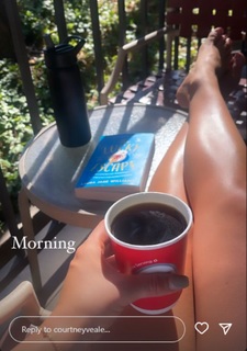 Courtney Veale feet photo 5