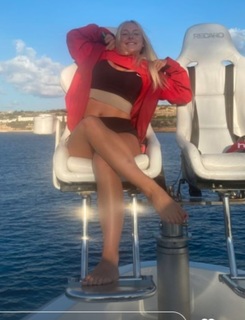 Courtney Veale feet photo 18