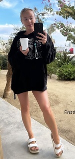 Courtney Veale feet photo 18