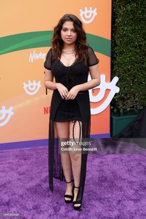 Cree Cicchino feet photo 6