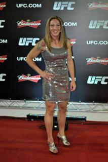 Cris Cyborg feet photo thumbnail