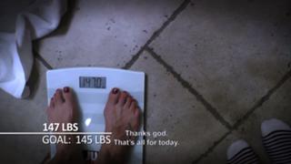 Cris Cyborg feet photo thumbnail