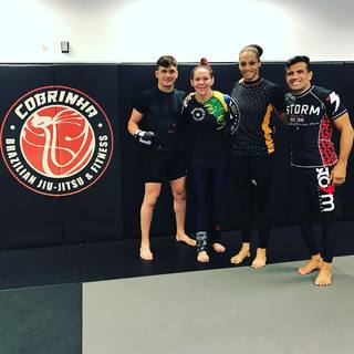 Cris Cyborg feet photo thumbnail