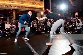 Cris Cyborg feet photo thumbnail