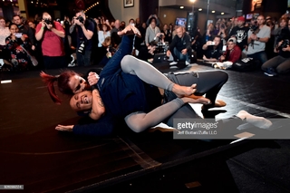 Cris Cyborg feet photo thumbnail