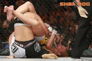 Cris Cyborg feet photo thumbnail
