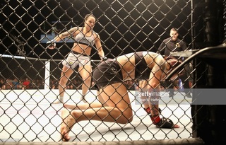 Cris Cyborg feet photo thumbnail