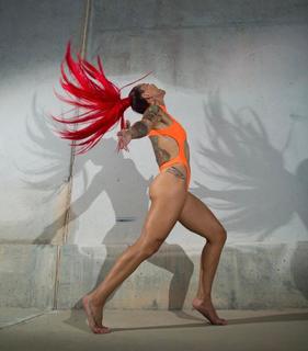 Cris Cyborg feet photo thumbnail