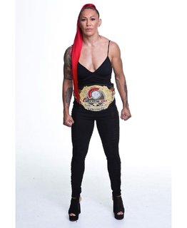 Cris Cyborg feet photo thumbnail