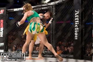 Cris Cyborg feet photo thumbnail