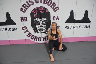 Cris Cyborg feet photo thumbnail
