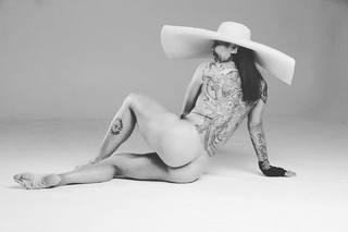 Cris Cyborg feet photo thumbnail