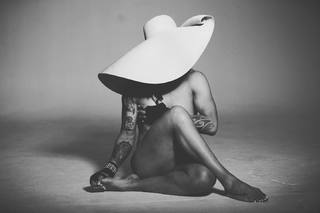 Cris Cyborg feet photo thumbnail