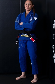 Cris Cyborg feet photo thumbnail