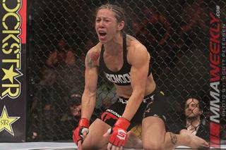 Cris Cyborg feet photo thumbnail