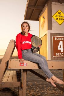 Cris Cyborg feet photo thumbnail