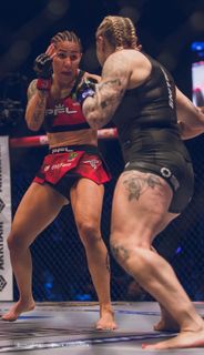 Cris Cyborg feet photo 12