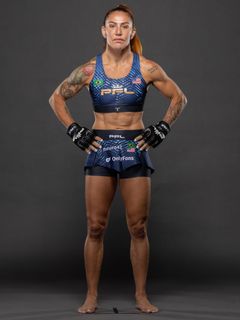 Cris Cyborg feet photo 1