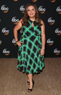 Cristela Alonzo feet photo 8