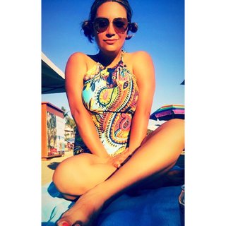 Cristela Alonzo feet photo 5