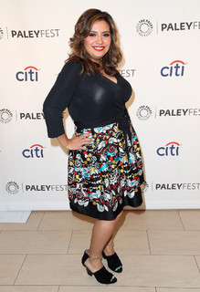 Cristela Alonzo feet photo 17